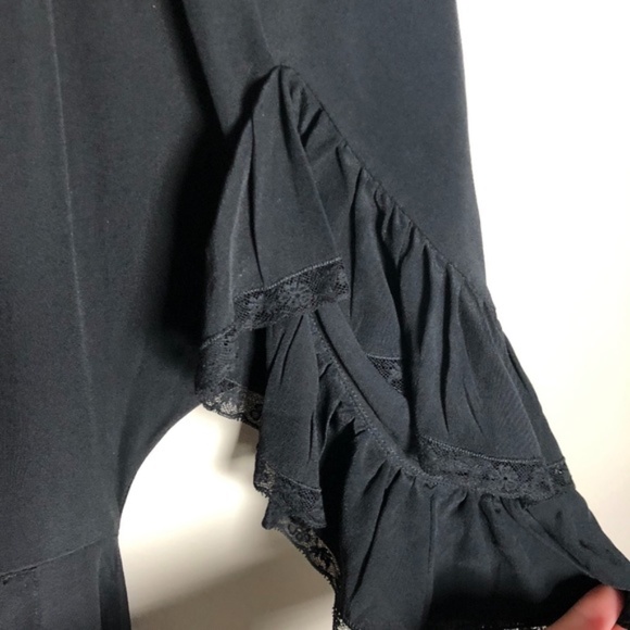 Prada ruffled lace-trimmed silk crepe de Chine -- EU44 - Picture 3 of 6